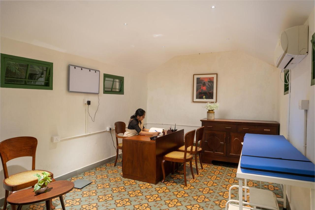 The Sacred Lotus Ayurveda Wellness Retreat Hotell Kochi Exteriör bild